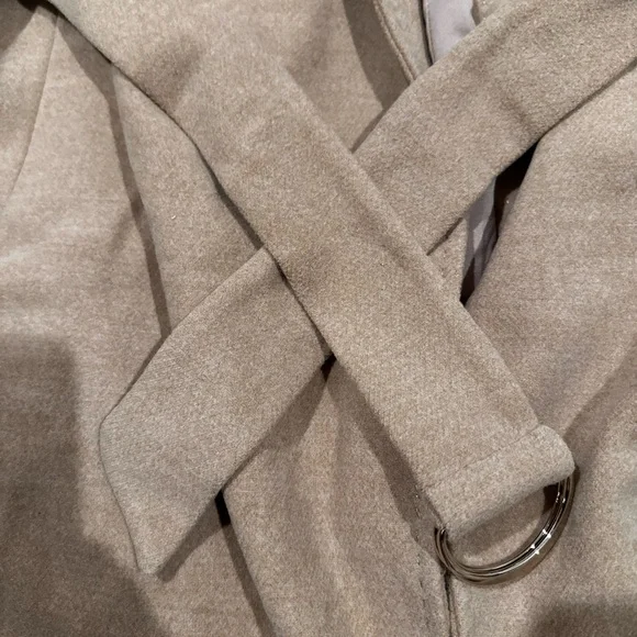 White | Black House Market Long Vest - Picture 3 of 4